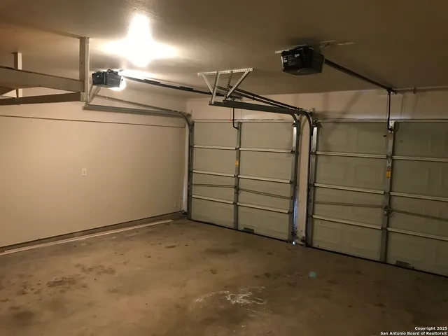 a view of a garage
