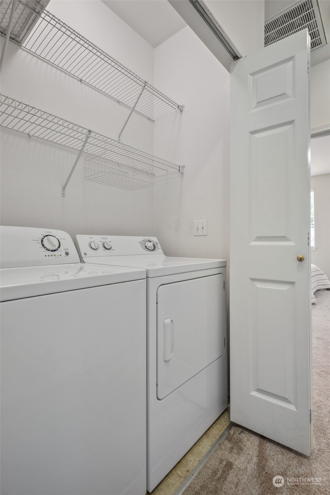 3220 Southeast 12th Street, Unit 1041 Renton, WA 98058 - Photo 19 of 24 Gallery Image 19
