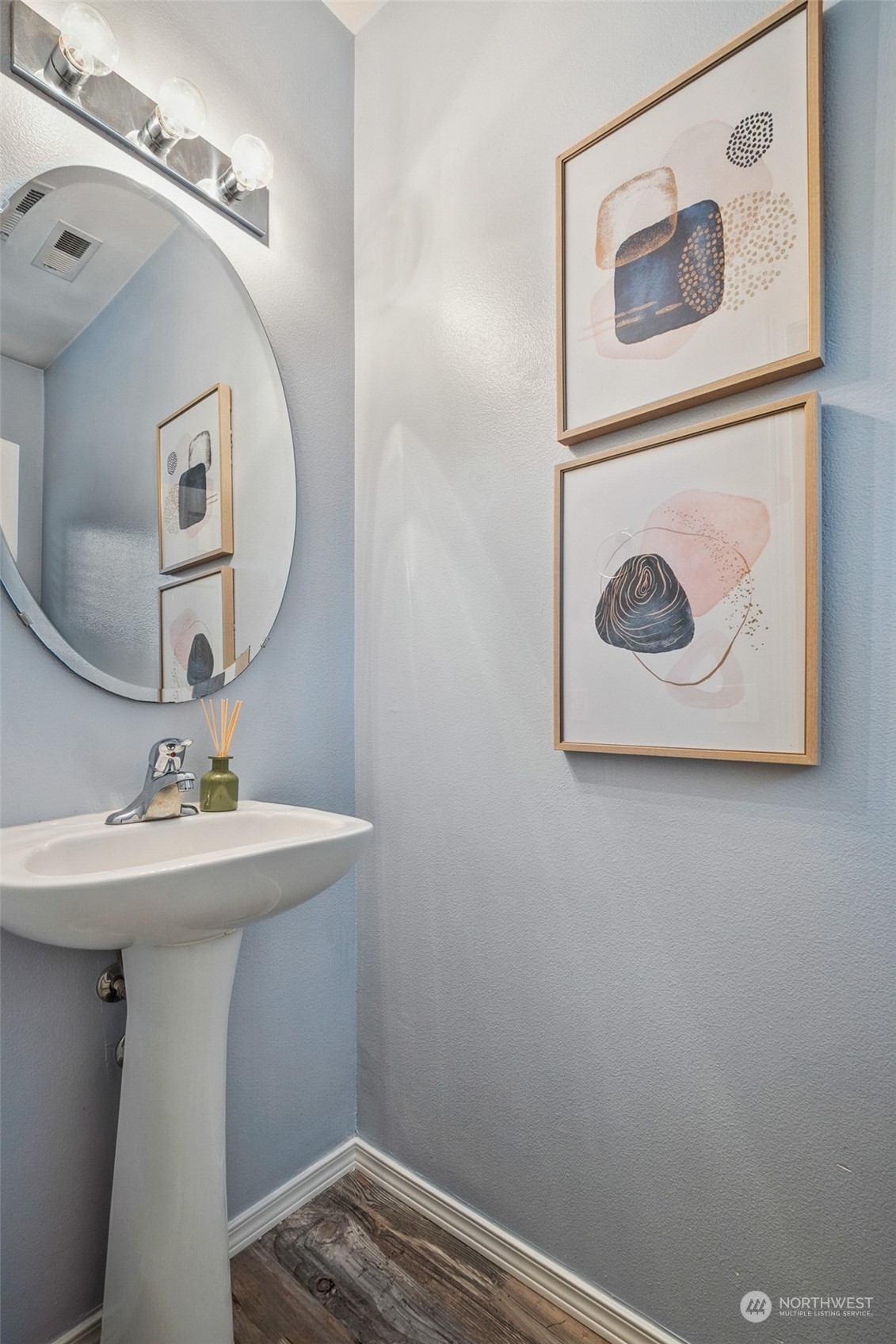 3220 Southeast 12th Street, Unit 1041 Renton, WA 98058 - Photo 4 of 24 Gallery Image 4