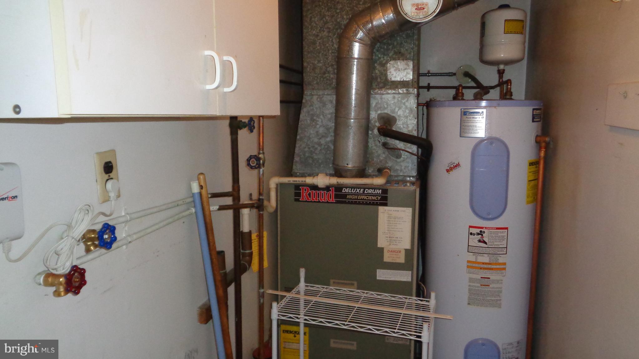 2213 Monocacy Road Baltimore, MD 21221 - Photo 14 of 18 Interior (General)