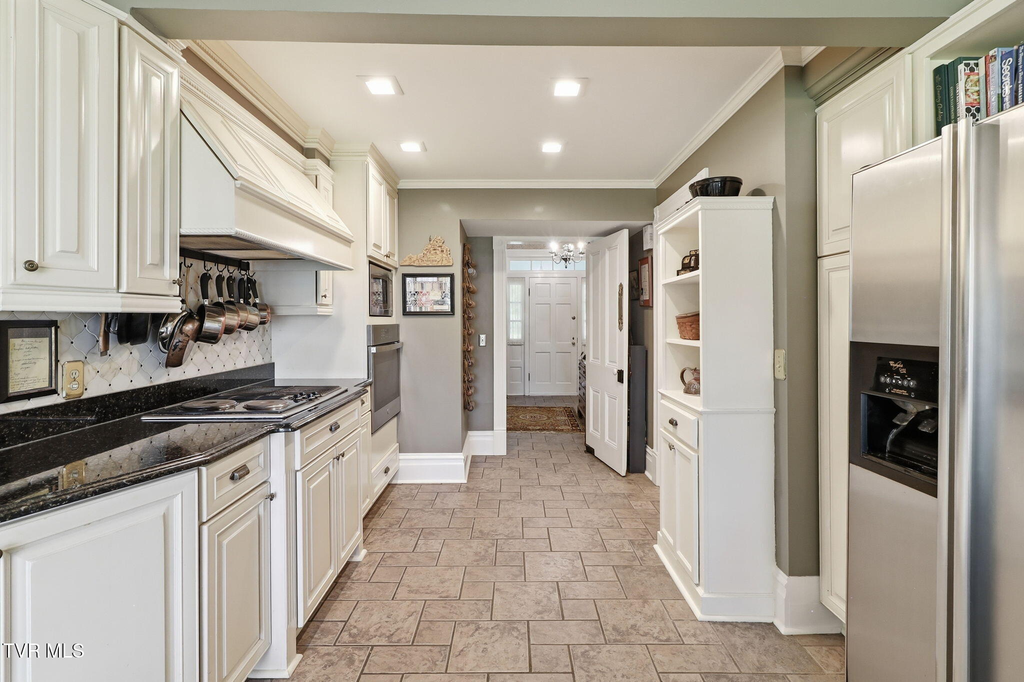 7500 Pounding Mill Branch Road Tazewell, VA 24651 - Photo 24 of 61 23