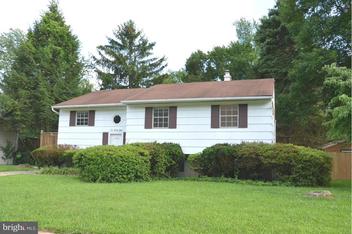 128 Embleton Road Owings Mills, MD 21117 - Photo 1 of 19 Exterior (Front)