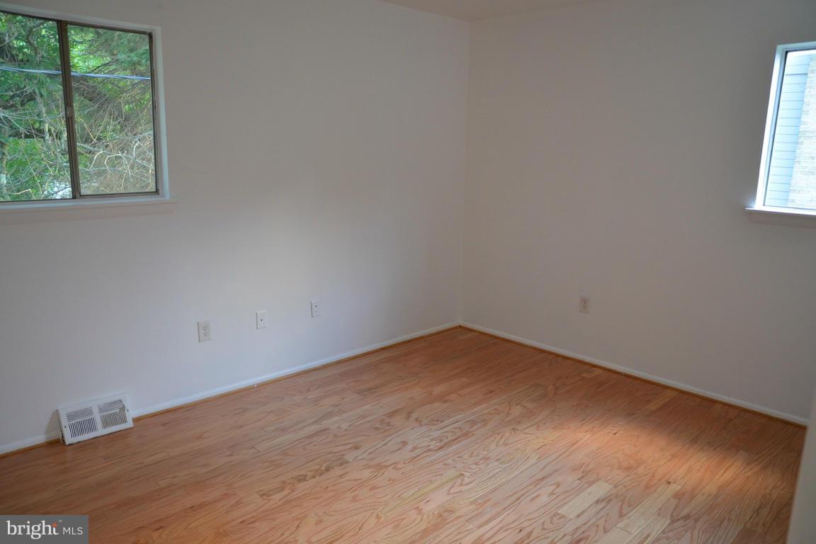 128 Embleton Road Owings Mills, MD 21117 - Photo 7 of 19 Bedroom (Master)