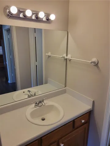 $1,995 | 2897 Quinbery Drive, Snellville, GA 30039