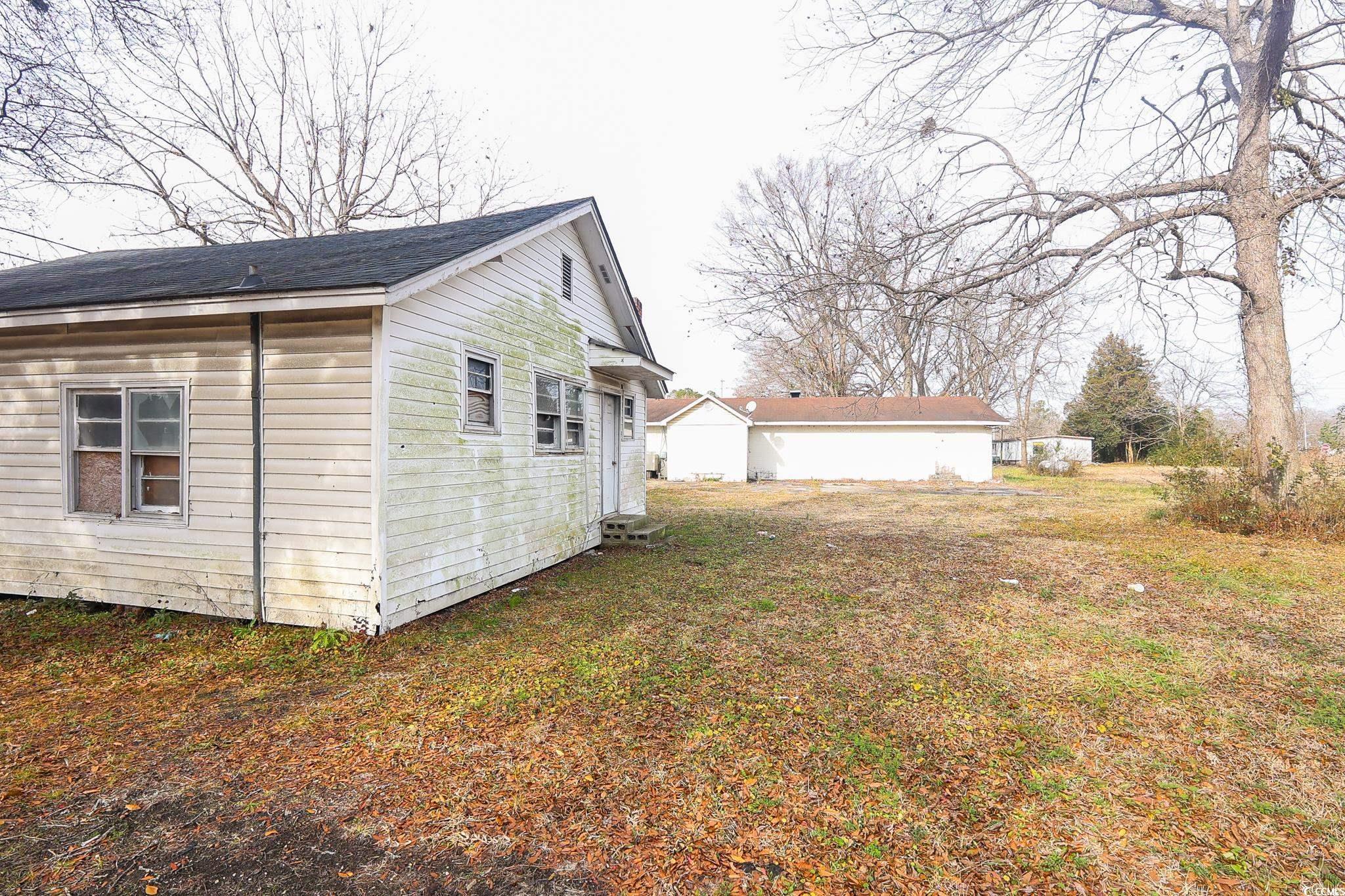 4151 State Rd S-26-151 Loris, SC 29569 - Photo 11 of 12