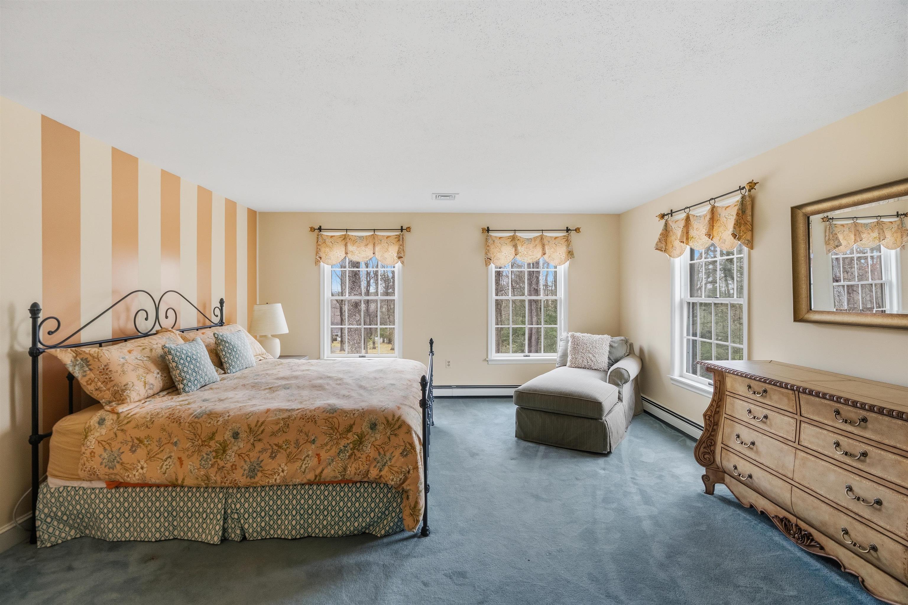 117 Castle Hill Road Windham, NH 03087 - Photo 20 of 55
