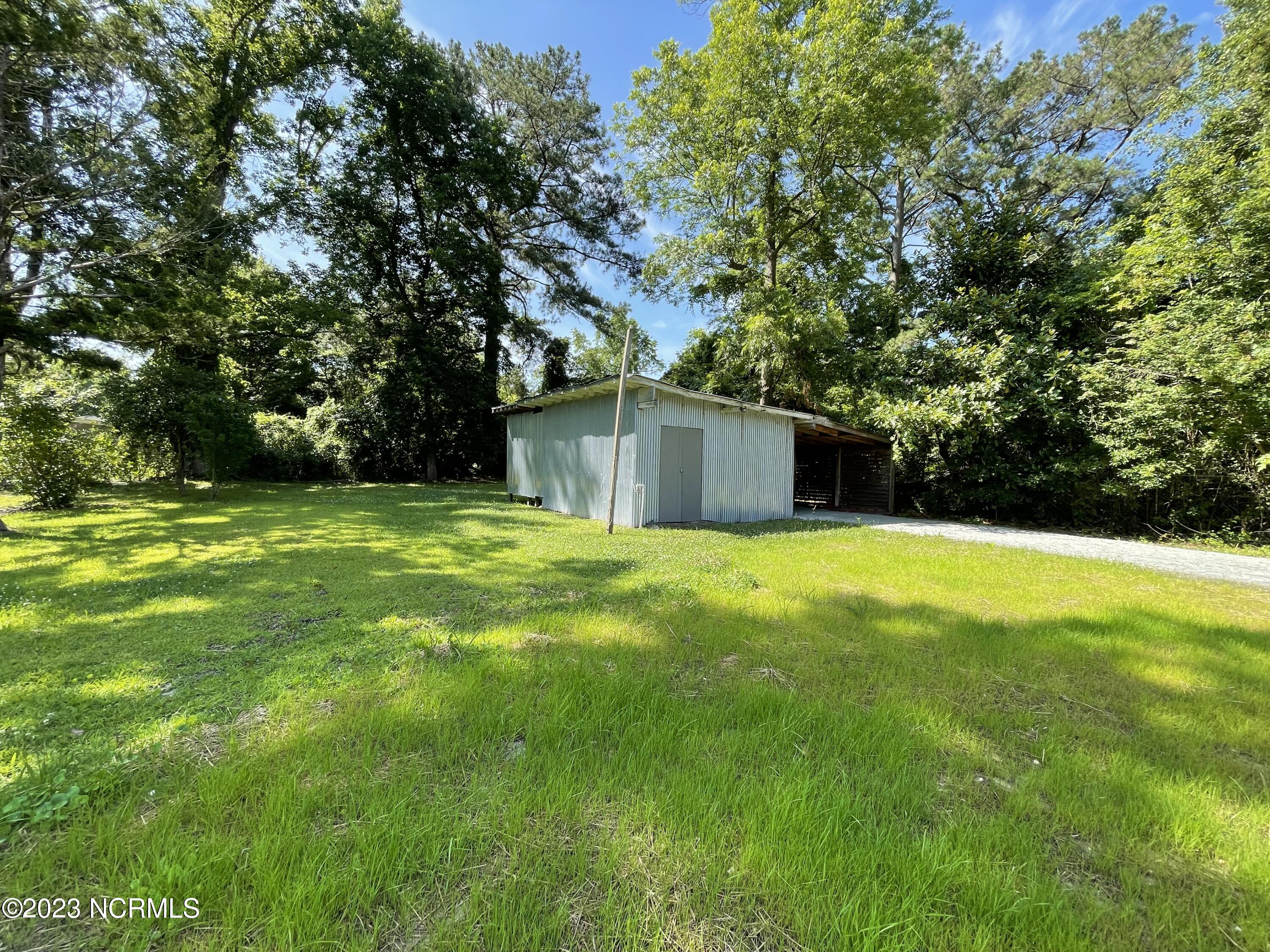 417 Church Road New Bern, NC 28560 - Photo 34 of 40 2B7861B5-7583-4B40-A676-4032684AA51C
