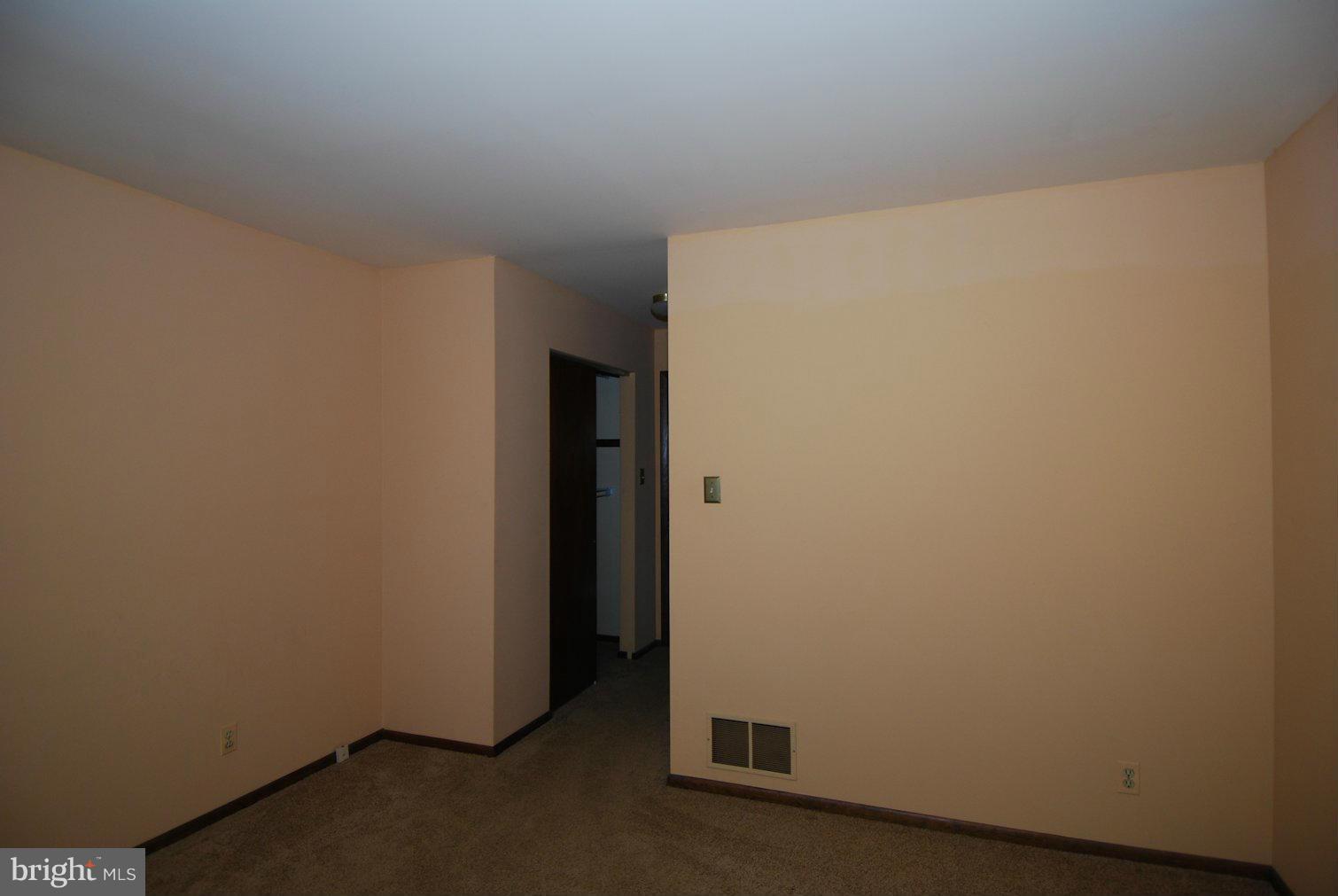209 Shady Beach Road North East, MD 21901 - Photo 18 of 30 Bedroom (Master)