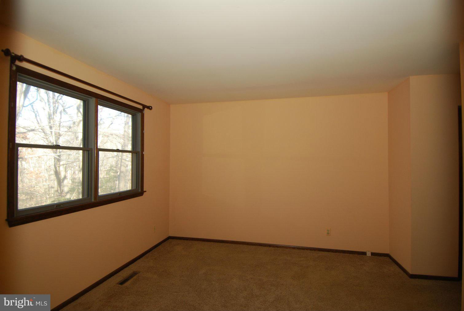 209 Shady Beach Road North East, MD 21901 - Photo 19 of 30 Bedroom (Master)