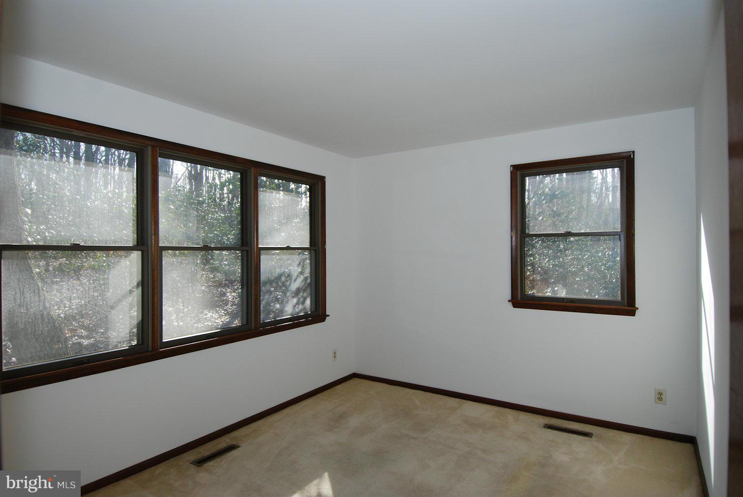 209 Shady Beach Road North East, MD 21901 - Photo 22 of 30 Bedroom