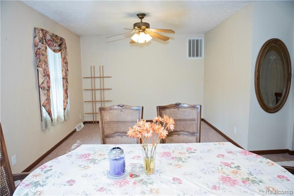 59645 Homeport Road South Lyon, MI 48178 - Photo 13 of 34
