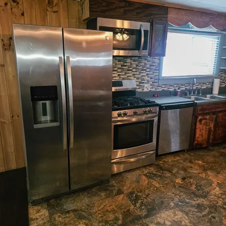 $125,000 | 255 Bates Street, Millinocket, ME 04462