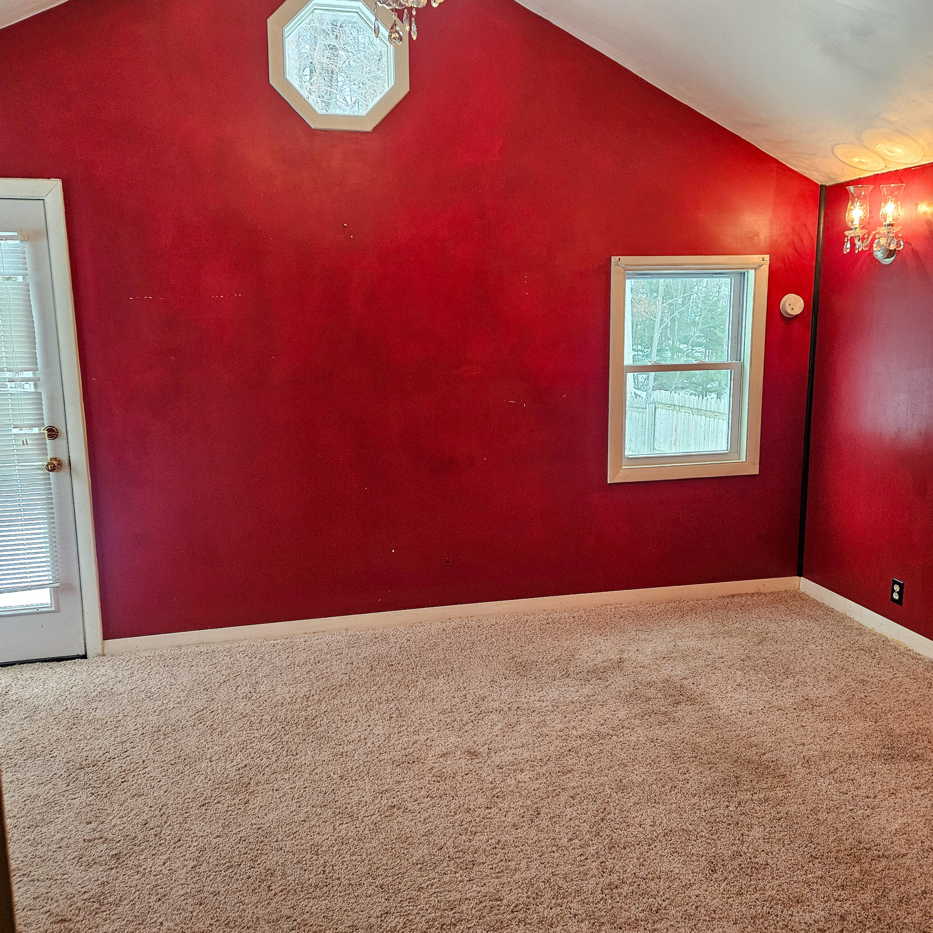 255 Bates Street Millinocket, ME 04462 - Photo 22 of 26 22