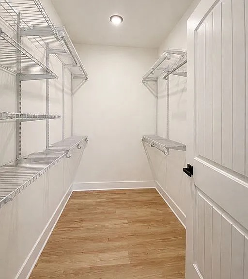 704 Mitchell Drive Seneca, SC 29678 - Photo 10 of 16 Master Closet