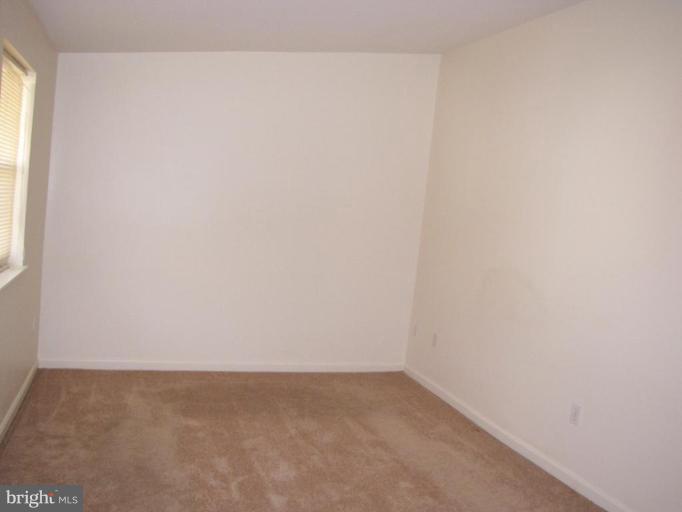 9435 Merryrest Road Columbia, MD 21045 - Photo 5 of 8 Master Bedroom