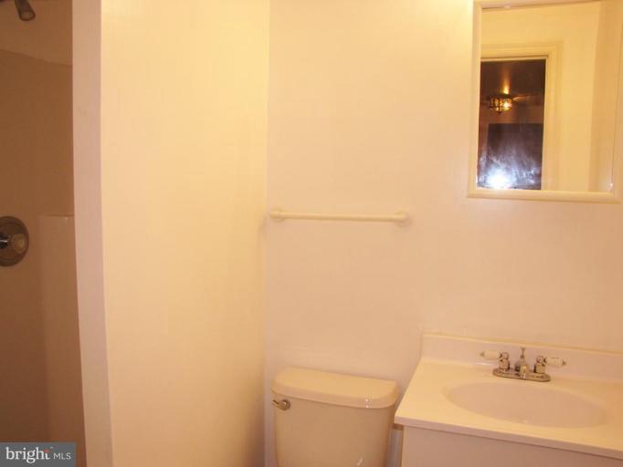 9435 Merryrest Road Columbia, MD 21045 - Photo 8 of 8 Bath #2