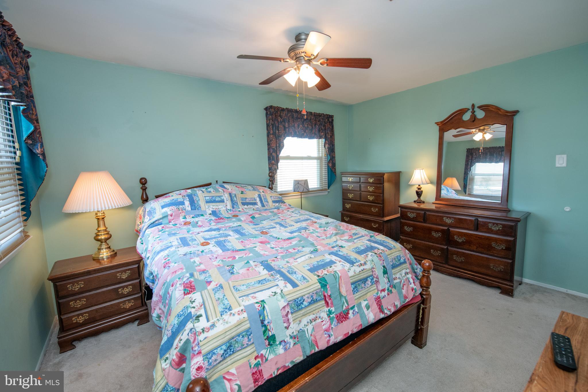 911 Thornton Road Horsham, PA 19044 - Photo 18 of 30