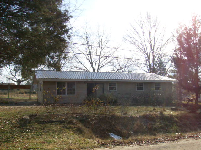 1979 Riverbend Road Dalton, GA 30721 - Photo 1 of 1 Main View