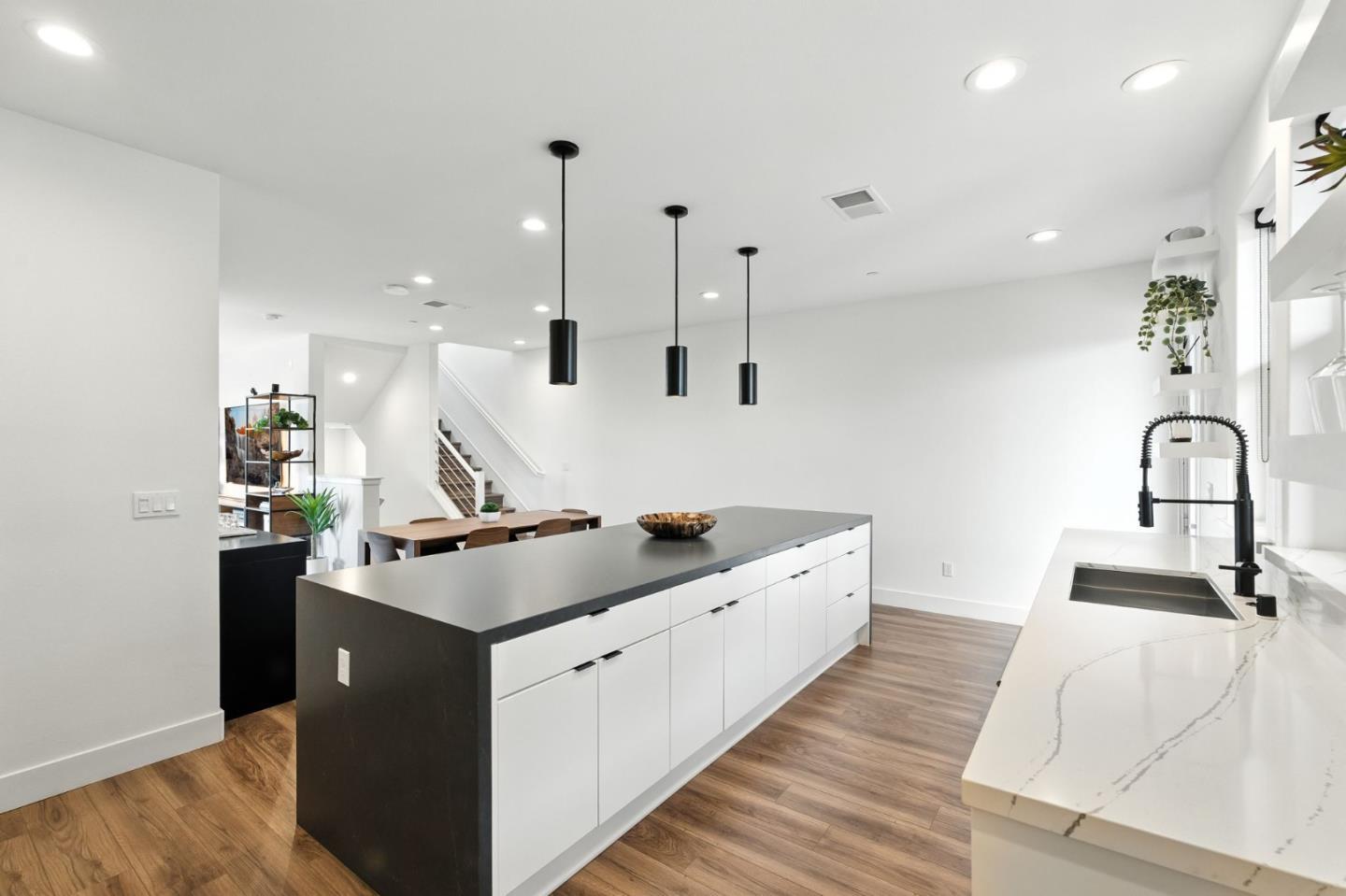 3493 Router Common Fremont, CA 94538 - Photo 7 of 36