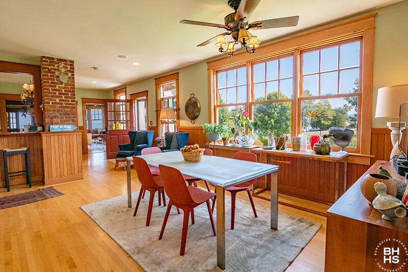 56 Albee Road Essex, NY 12936 - Photo 7 of 57 SheldonFarmOnLakeChamplain_BreakfastTabl