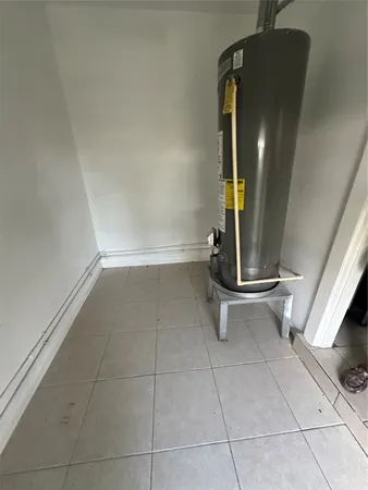 $1,500 | 3826 Botany Lane, Houston, TX 77047