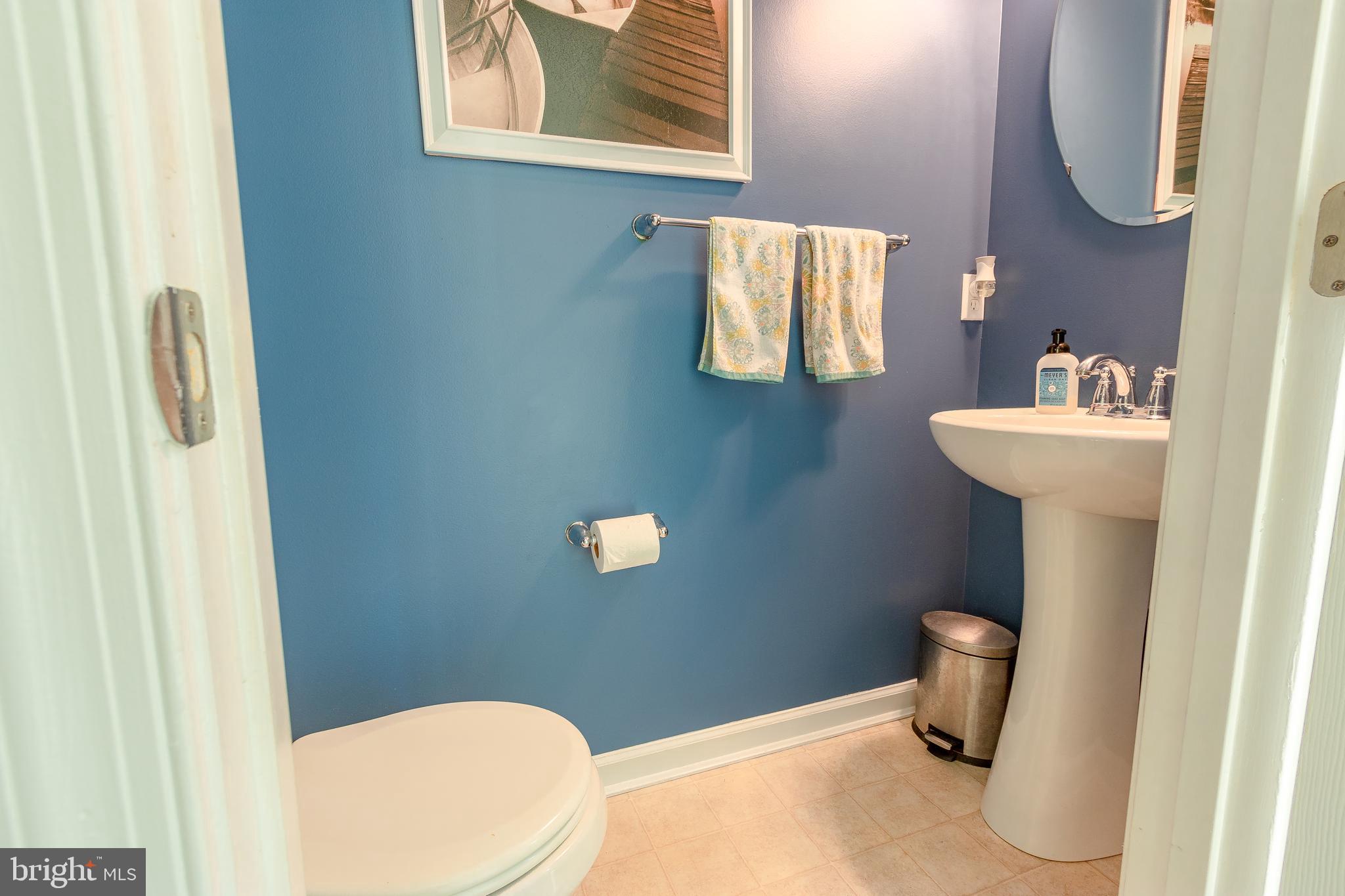 612 Sligo Road Avondale, PA 19311 - Photo 23 of 46 Half Bath - main level
