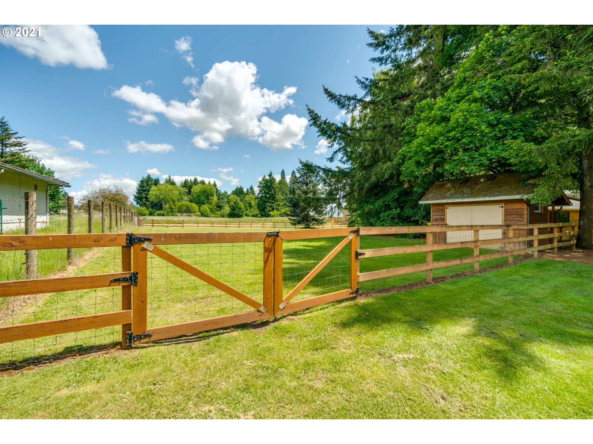 13317 Northeast Prairie Road Brush Prairie, WA 98606 - Photo 22 of 32