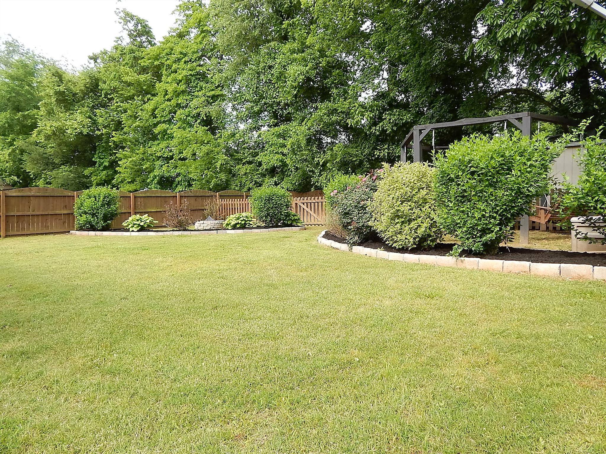 901 Piter Road Clarksville, TN 37043 - Photo 28 of 30 Gallery Image 28