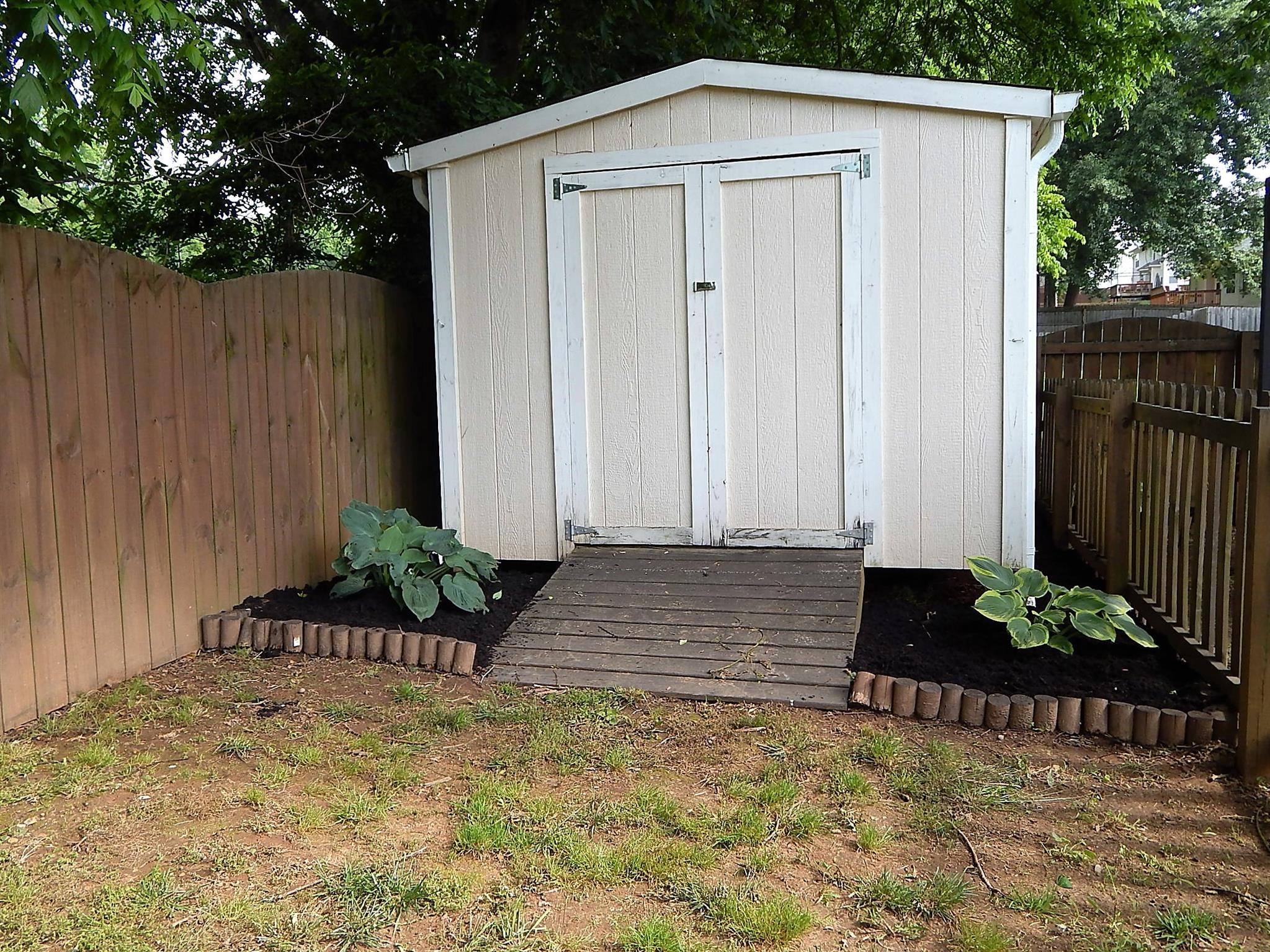 901 Piter Road Clarksville, TN 37043 - Photo 29 of 30 Gallery Image 29