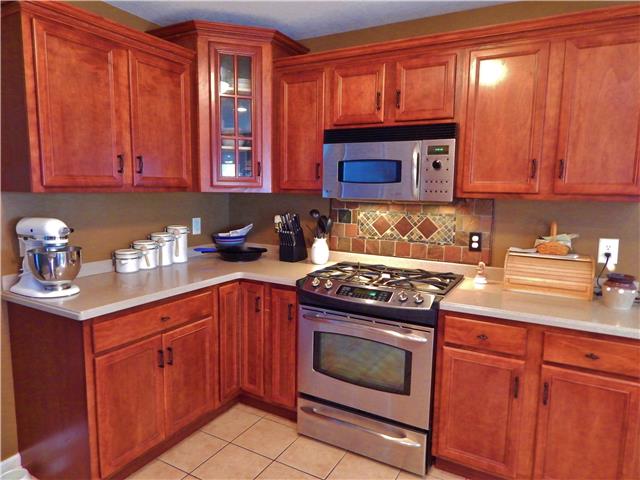 901 Piter Road Clarksville, TN 37043 - Photo 10 of 30 Gallery Image 10