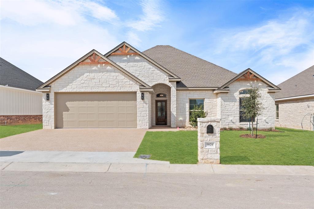 9824 Durango Trail Waco, TX 76712 - Photo 1 of 30 Front house
