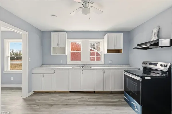 $200,000 | 844 Willow Place, High Point, NC 27260