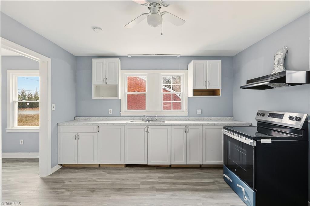 844 Willow Place High Point, NC 27260 - Photo 9 of 23