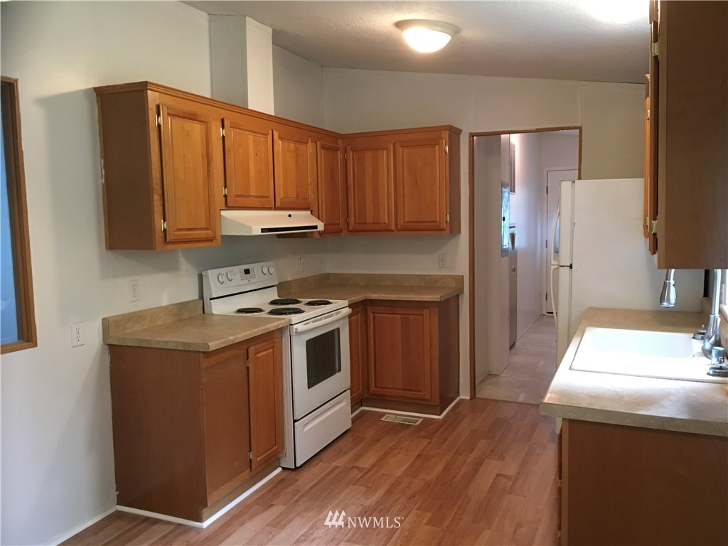 2289 Yew Street Road Bellingham, WA 98229 - Photo 7 of 20 Gallery Image 7
