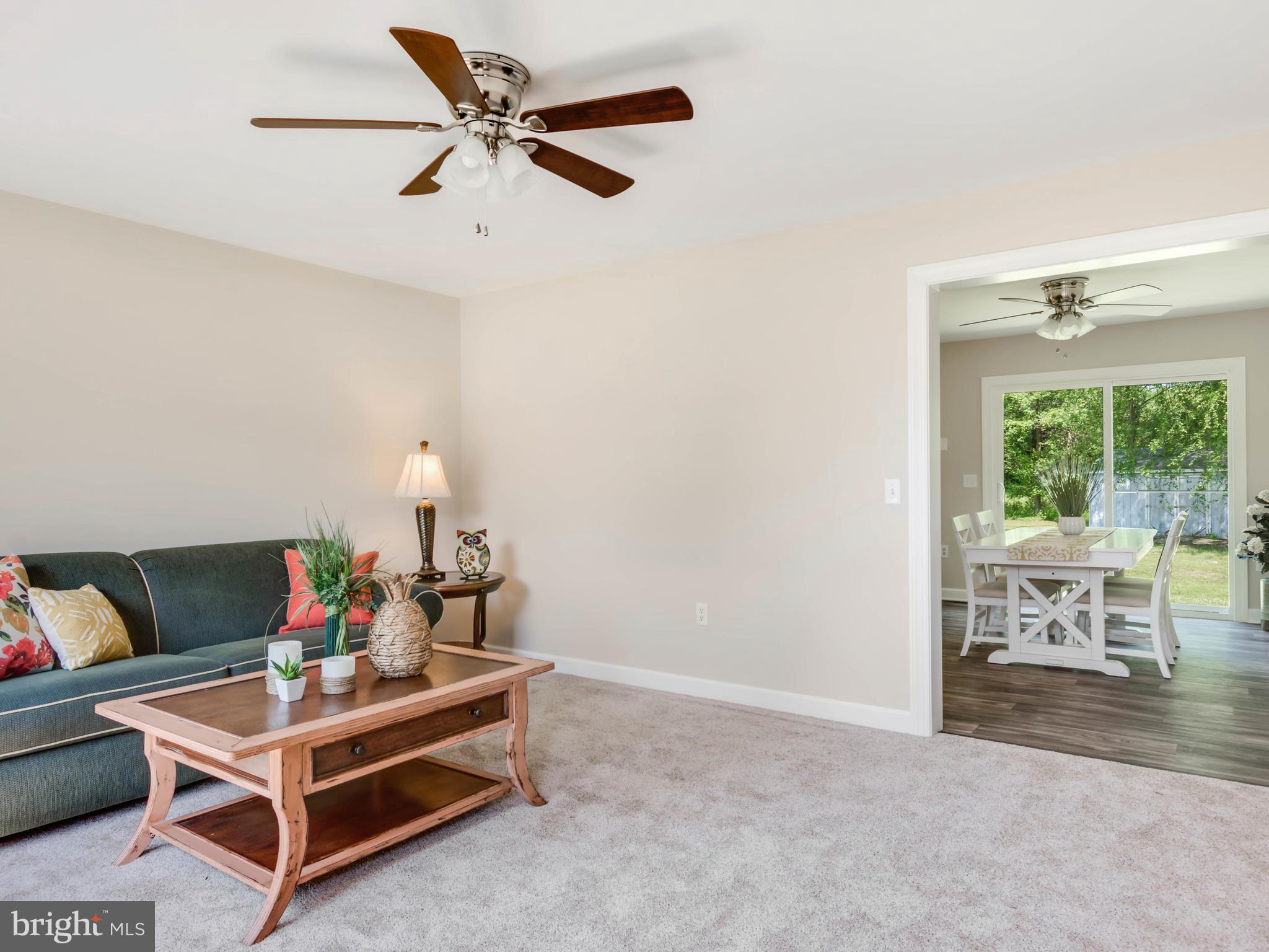 14892 Cherry Lane Ridgely, MD 21660 - Photo 8 of 24 Living Room