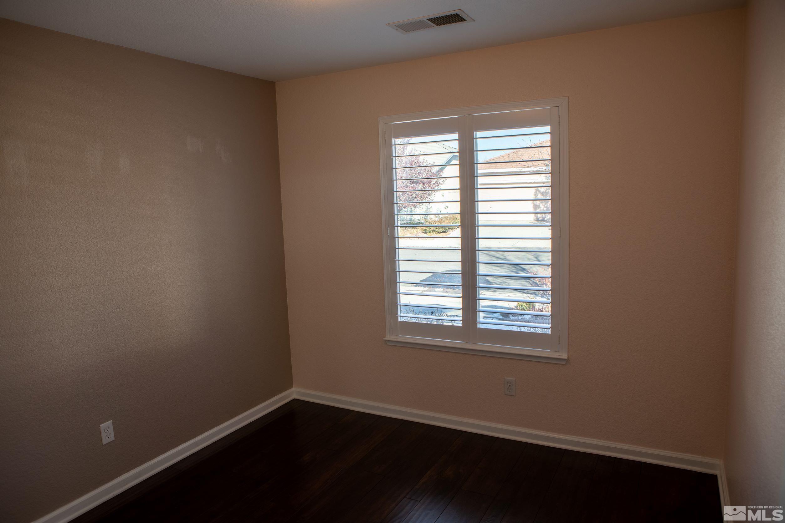 1754 River Gorge Drive Reno, NV 89521 - Photo 12 of 18 an empty room with a window