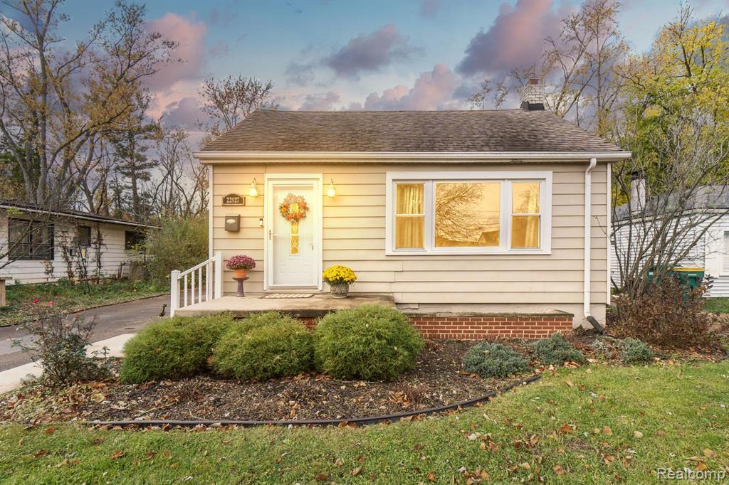 22827 Power Road Farmington, MI 48336 - Photo 38 of 38