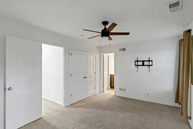 $2,850 | 1527 East Arbor Lane, Arlington Heights, IL 60004