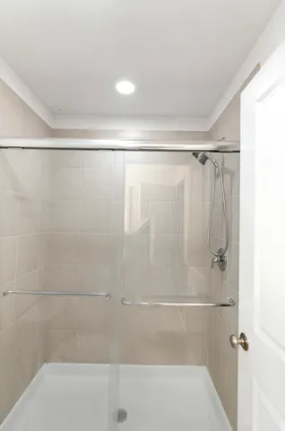 $2,850 | 1527 East Arbor Lane, Arlington Heights, IL 60004