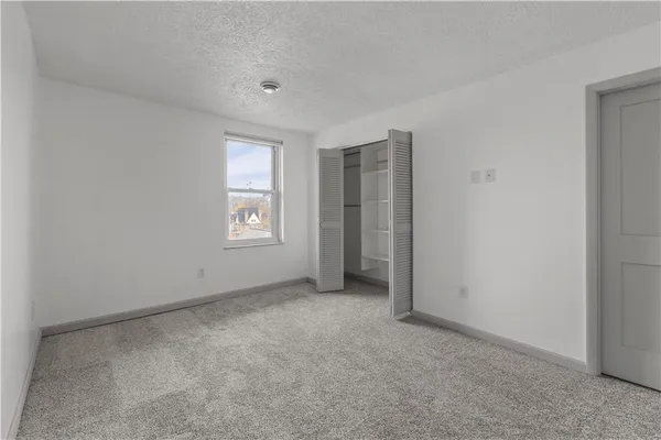 $2,450 | 5523 Ellsworth Avenue, Unit 12C, Pittsburgh, PA 15232