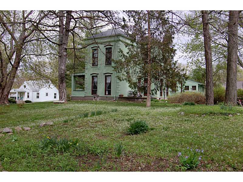 677 South Pendleton Avenue Pendleton, IN 46064 - Photo 2 of 22 Gallery Image 2