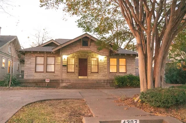 $1,900 | 4307 Junius Street, Dallas, TX 75246