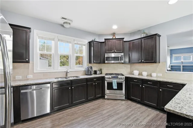 $449,900 | 301 Derby Lane, Hope Mills, NC 28348