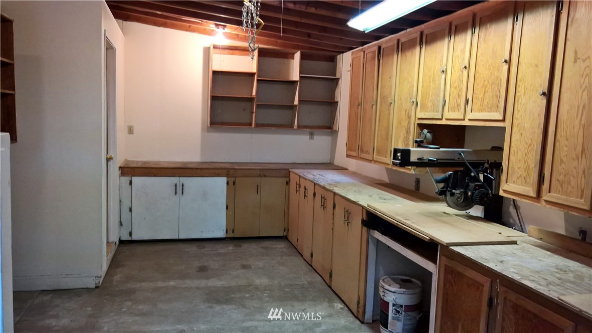 8335 Shintaffer Road Blaine, WA 98230 - Photo 5 of 24 Gallery Image 5