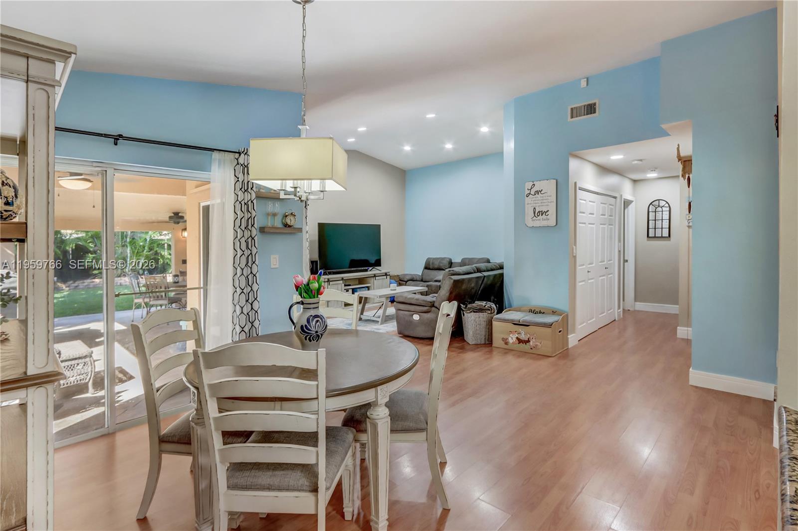 24958 Southwest 128th Path Homestead, FL 33032 - Photo 3 of 17