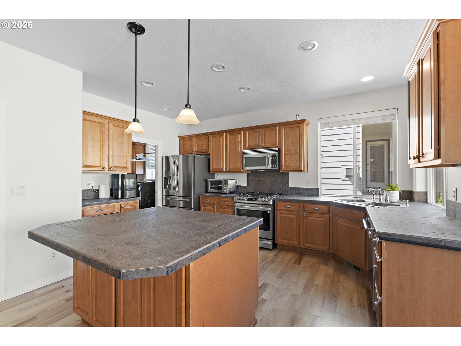 15046 Southwest 132nd Terrace Tigard, OR 97224 - Photo 14 of 43