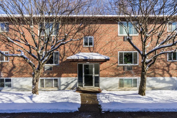 10 Bryon Road, Unit 1 Chestnut Hill, MA 02467 - Photo 11 of 13 Gallery Image 11
