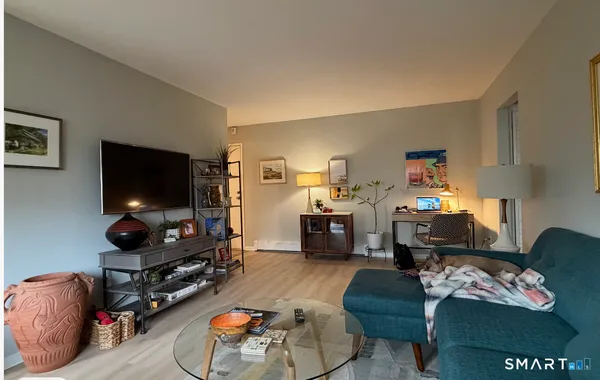 $269,000 | 125 Warner Hill Road, Unit 20, Stratford, CT 06614