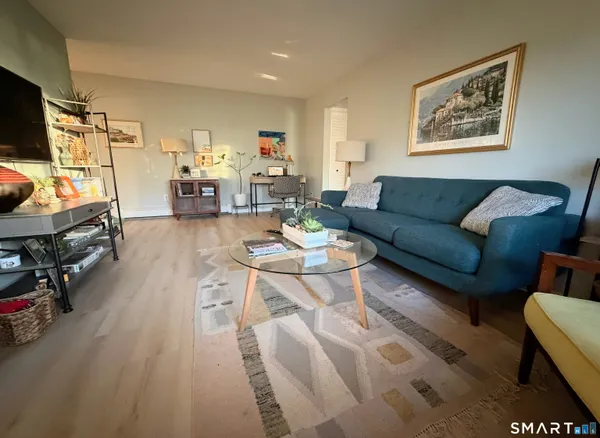 $269,000 | 125 Warner Hill Road, Unit 20, Stratford, CT 06614