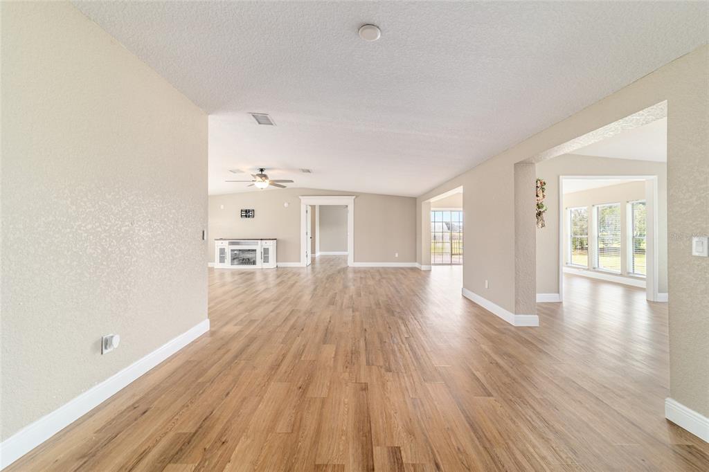 6155 Southeast Stetson Road Belleview, FL 34420 - Photo 10 of 68